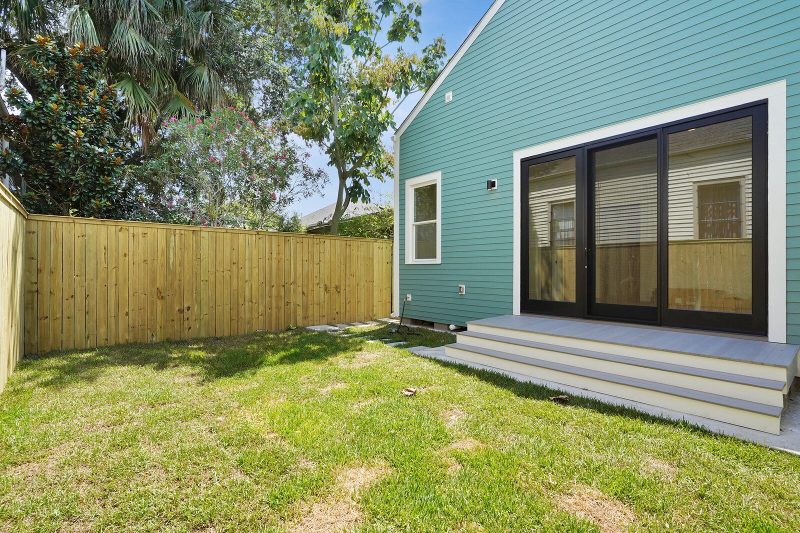 Sweeney Restoration work on 00001-Clouet St 25